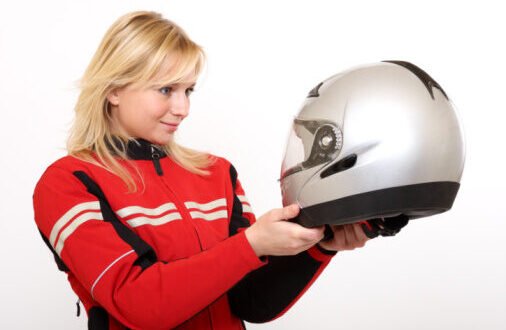 motorcycle injuries helmet laws